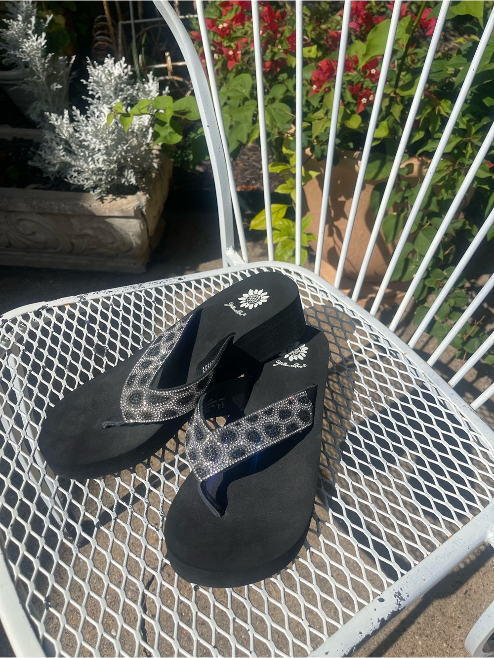 Yellow Box Silver Leopard Women's Wedge Flip Flops 8.5. NWOT